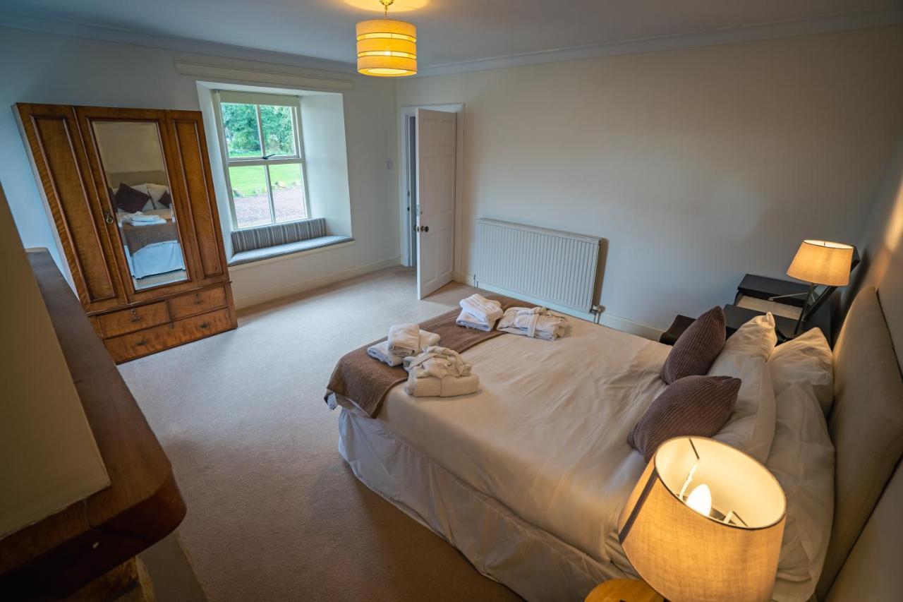 The Farmhouse, 6 Bed Property, ฟอร์เรส ภายนอก รูปภาพ